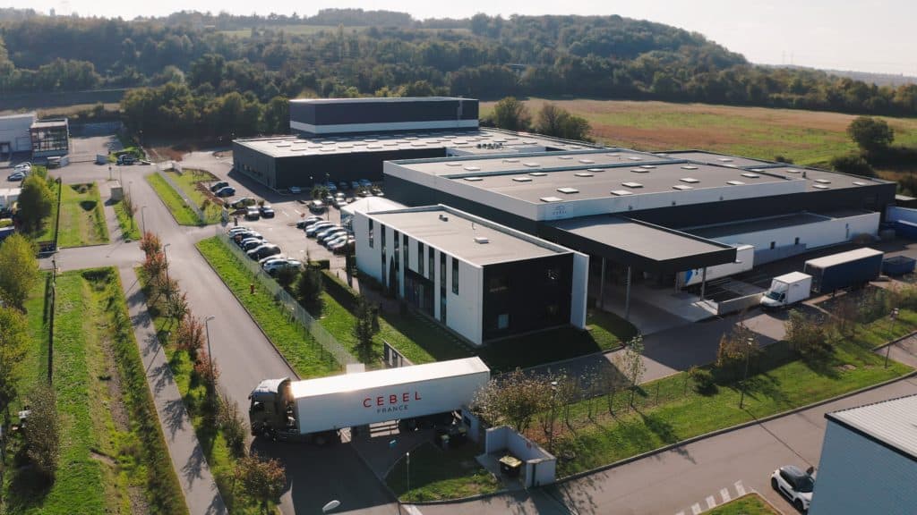 Tournage film d'entreprise corporate par Pioucube agence vidéo Lyon